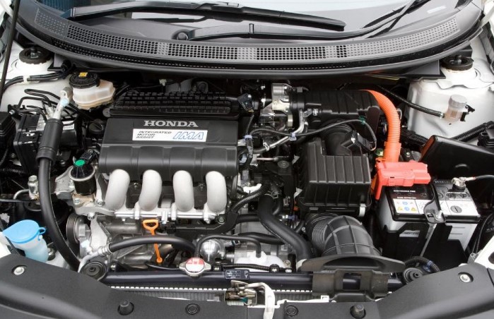 2021 Honda CR-Z engine