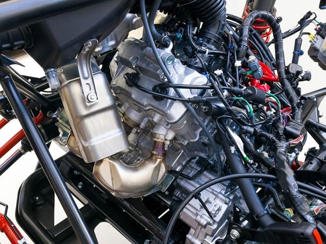 2020 Honda Pioneer 1000 engine
