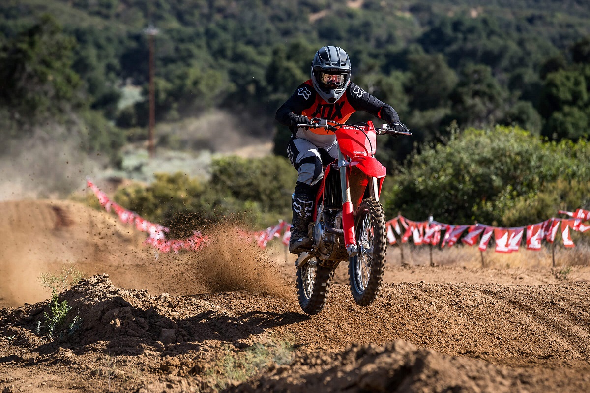 2022 Honda CRF450R front